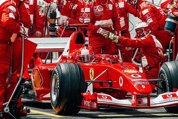 SCHUMACHER PITS, FRENCH GP - 2003