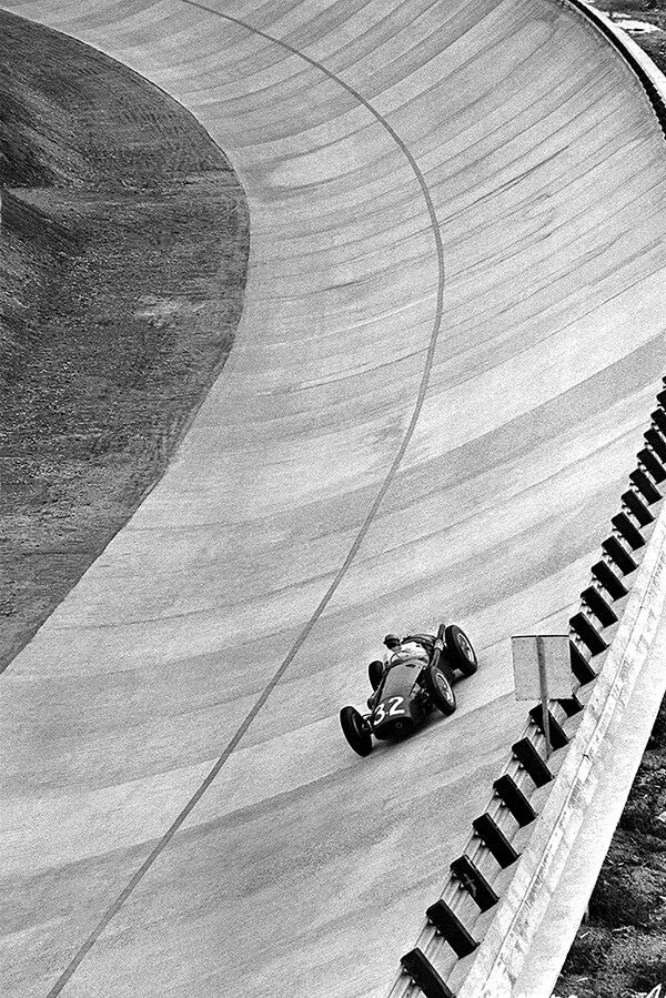 THE OLD BANKING, MONZA - 1955